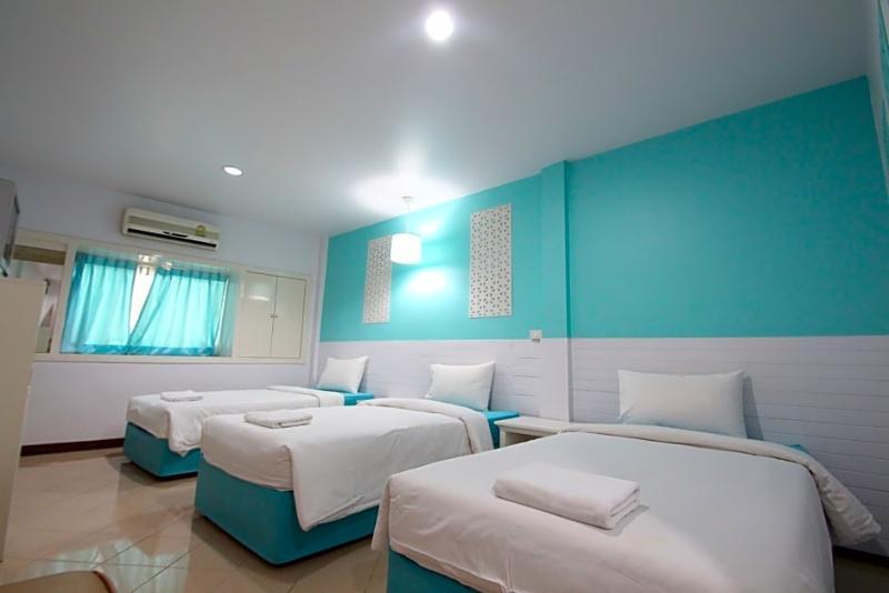 Preme Hostel Bangkok Buitenkant foto